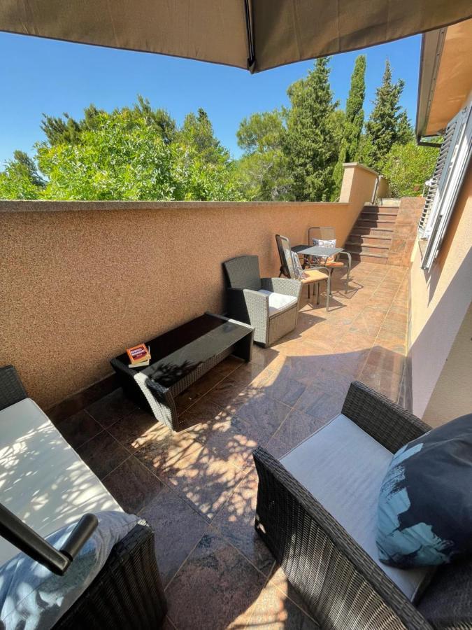 Apartments Villa Antonia Jadranovo Bagian luar foto