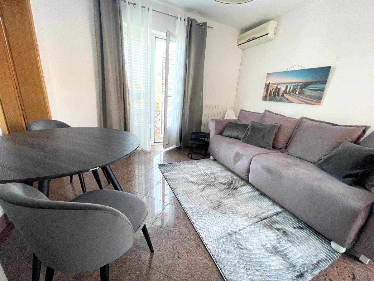 Apartments Villa Antonia Jadranovo Bagian luar foto